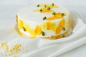 Saffron-infused cakes and pastries
